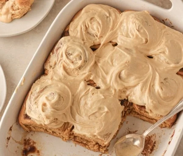 Gingerbread Cinnamon Rolls