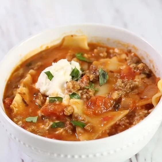 Delicious one-pot lasagna soup with rich flavors and easy preparation.